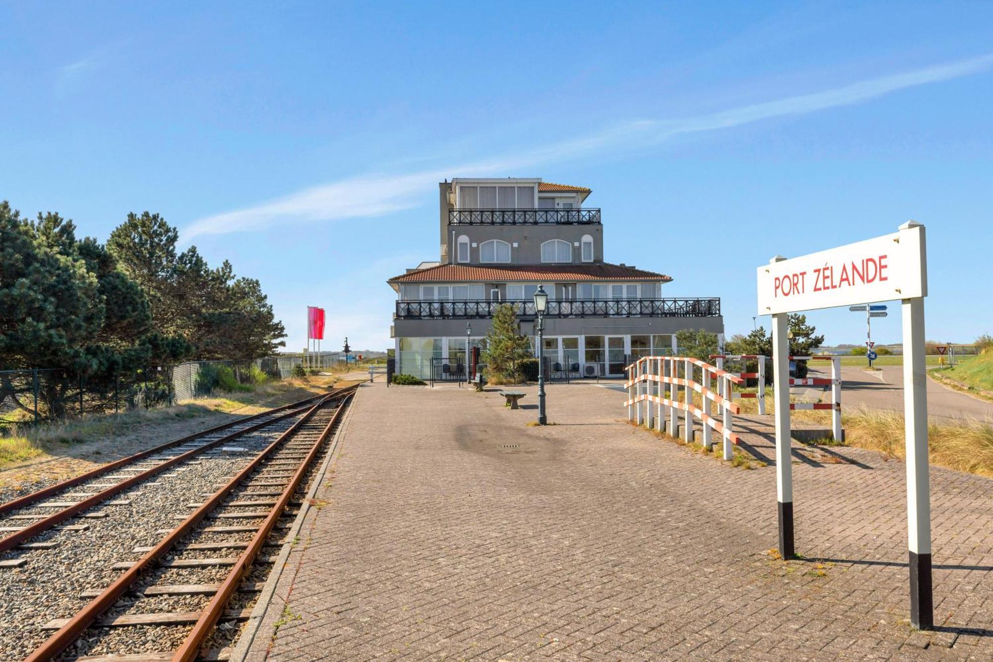 Penthouse Zeezicht - Residence Kabbelaarsbank Ouddorp Exterior photo